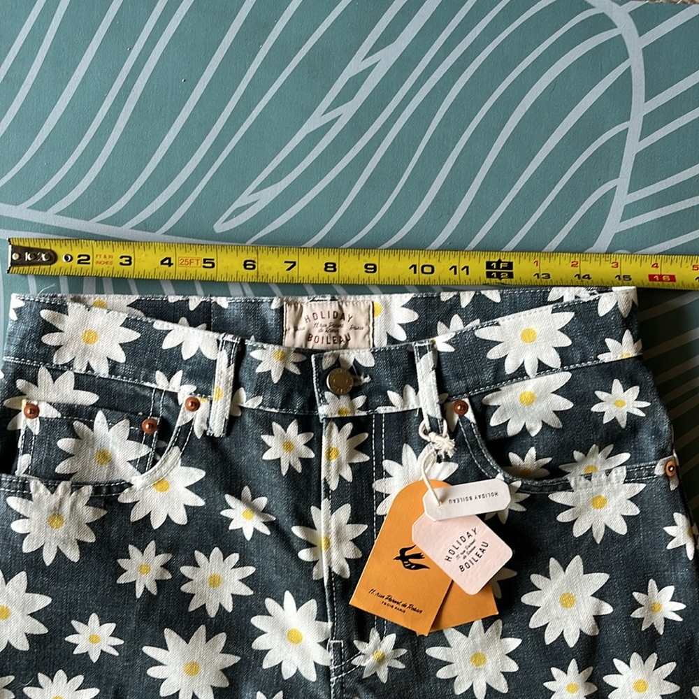 NWT Holiday Boileau denim daisy straight leg jeans size  29 - Picture 7 of 12